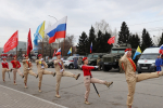 Автопробег «Навстречу Победе» стартовал в Кызыле от памятника Тувинским добровольцам